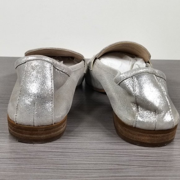 Vince Camuto Macinda Penny Loafer, Silver Leather, Womens Size 7 M / 37.5 - Picture 5 of 11